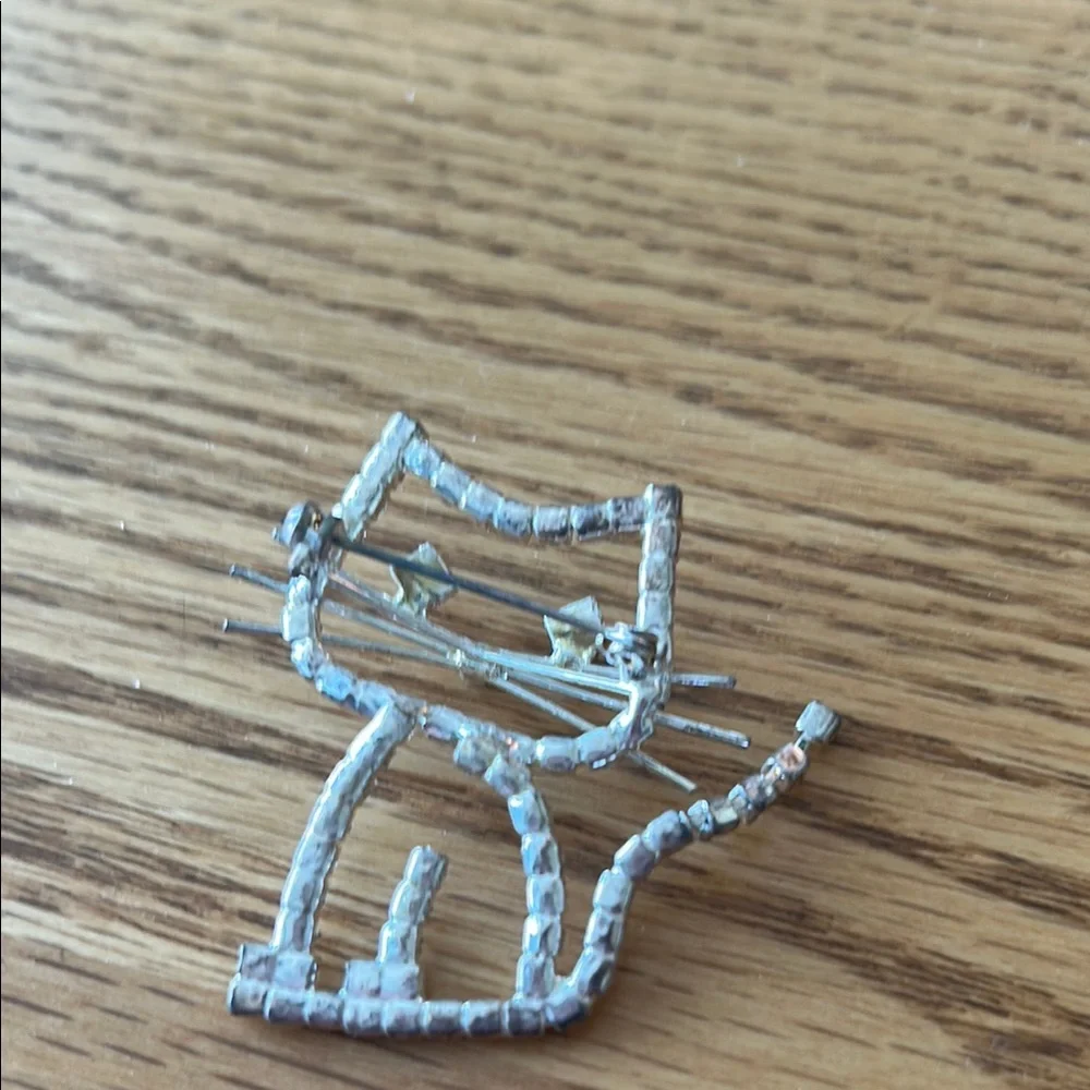 Cat Rhinestone Brooch - Picture 4 of 10